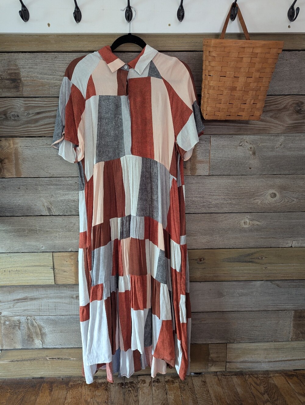 LULAROE HELENE tiered midi dress with pockets
